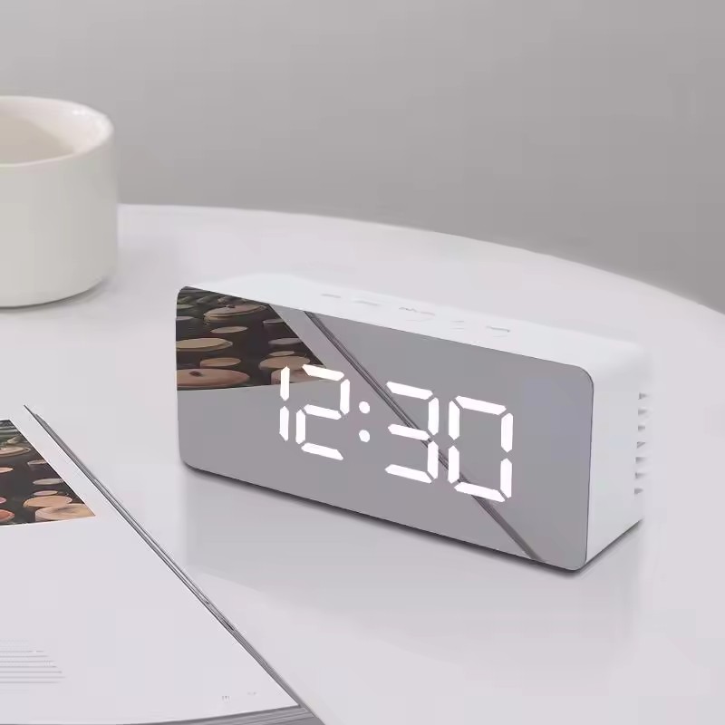 1Pc Weiß Digitale Uhr LED Spie – Lighting Home Decor Wall Clocks Bewertung und Preis